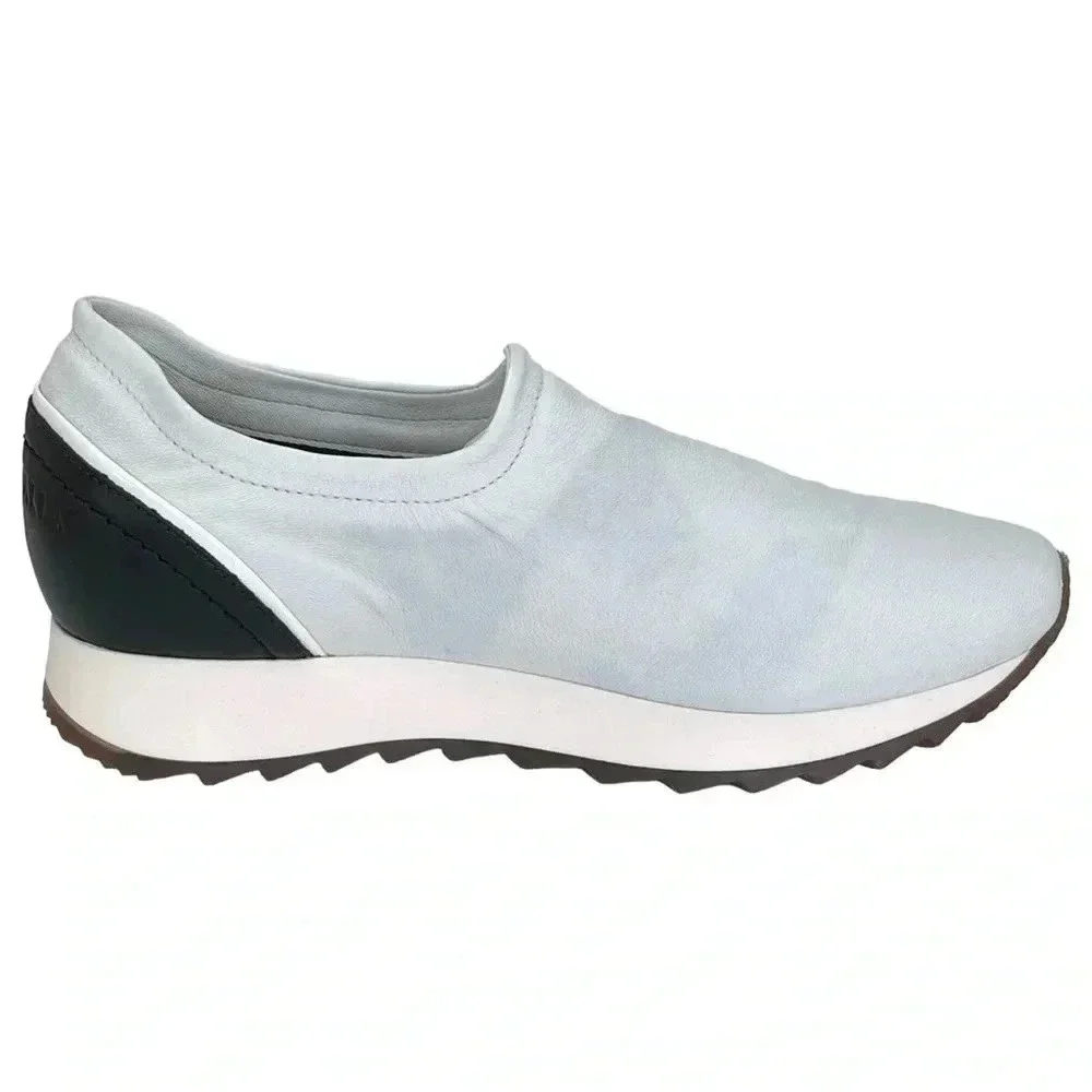 Aquatalia Daelyn Nappa Leather Slip On Hidden Heel Womens Sneakers Size 7.5M